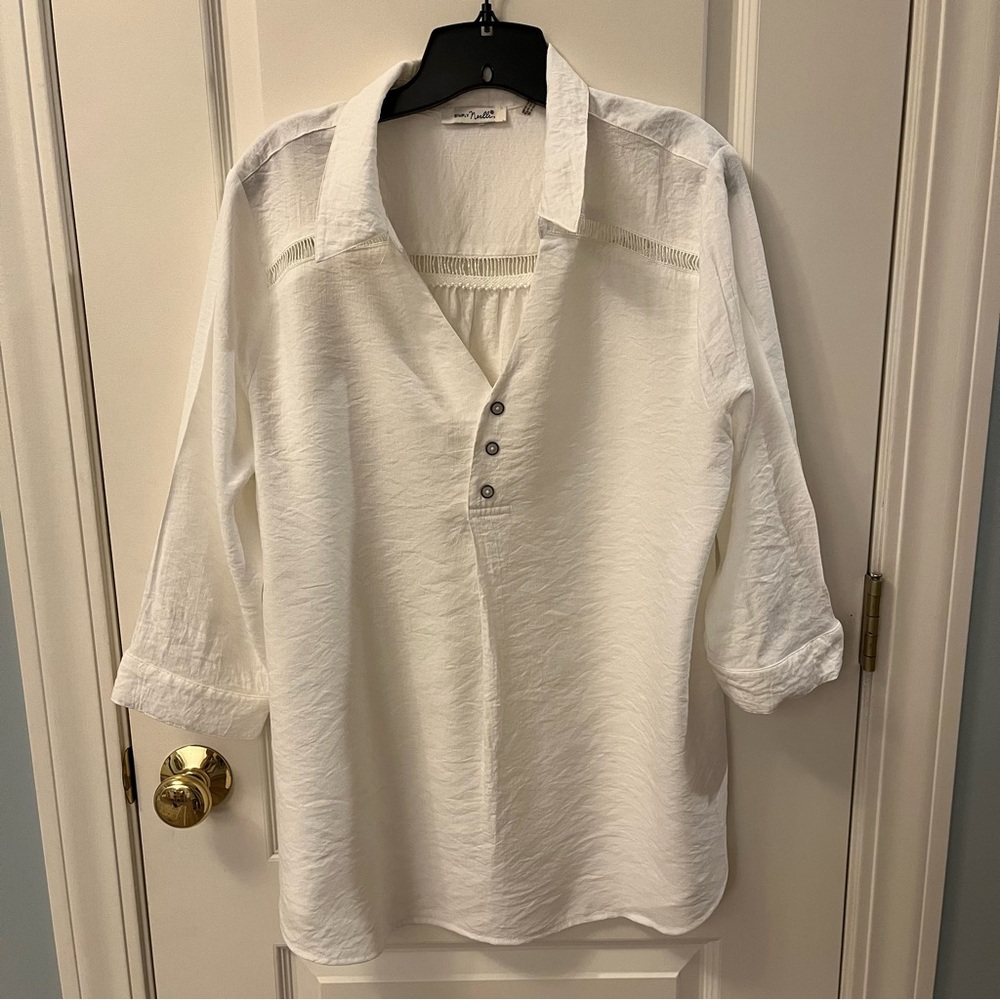 Stunning Noelle Classic White Blouse Large